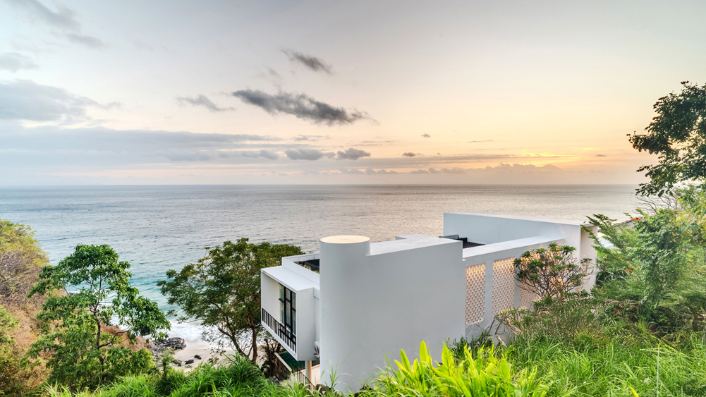 Elite Havens - Villa Kukenan - Lombok Indonesia - Serene villa at sundown